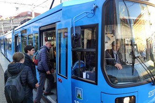 Prvi tramvaj iz Augsburga uključen u promet